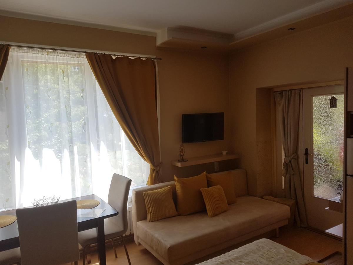 Rozsa Apartman Alsóörs Екстериор снимка