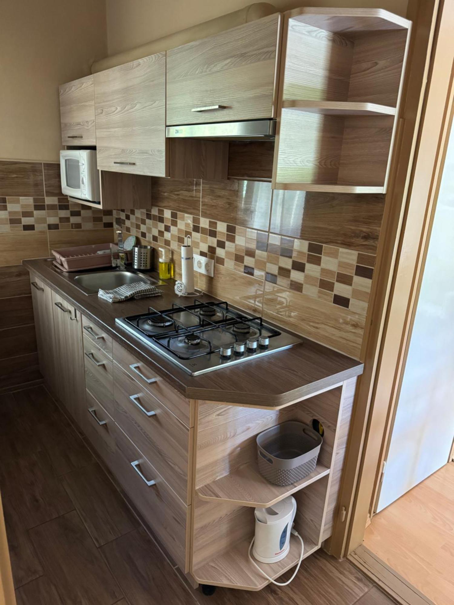 Rozsa Apartman Alsóörs Екстериор снимка
